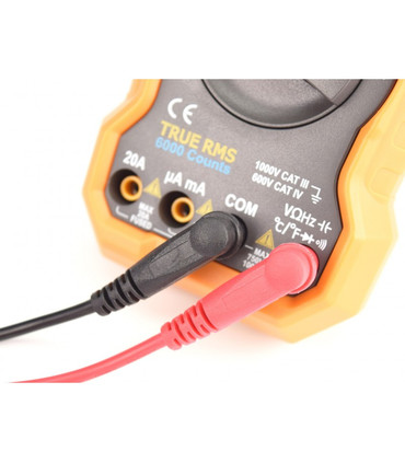Multímetro Digital True RMS, Pantalla Retroiluminada Extra Grande, Linterna Led, Soporte Abatible, Protector Antichoque, Promax